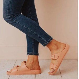 !! NEW !! Lightweight Double Buckle Sandals – Coral